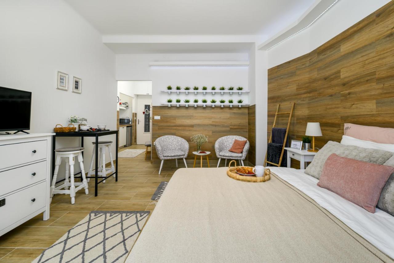 Apartment Great Market Hall Cozy In A Quiet Street *